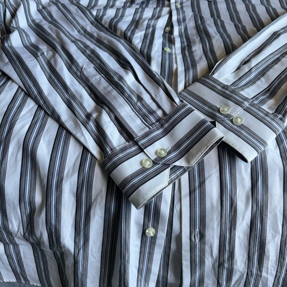 Crazy Horse Size XL Striped Silver & White Shiny Dress Shirt Button Down NWOT - Picture 7 of 16